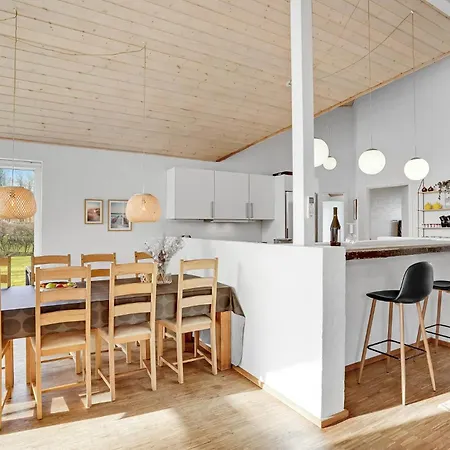 Nice Home In Toftlund With Sauna Prázdninový dům