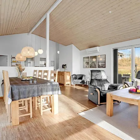 Holiday home Stunning In Toftlund With Ethernet Internet Vestergard